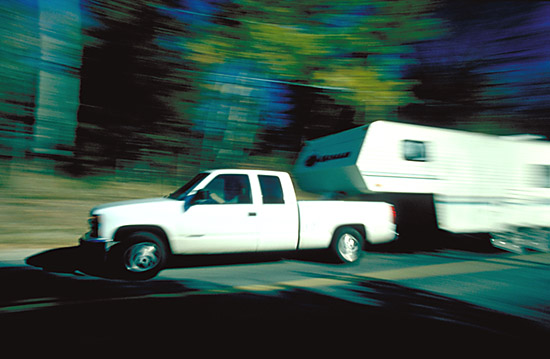 5th Wheel Gespann in Bewegung