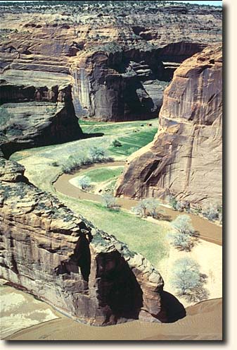 Foto Canyon de Chelly NM, Landschaft im Canyon