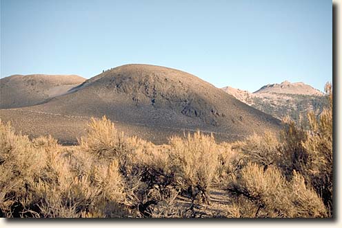 Mono Lake: Mono Craters